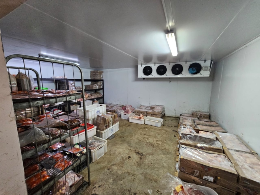 Commercial Property for Sale in Oos Einde North West
